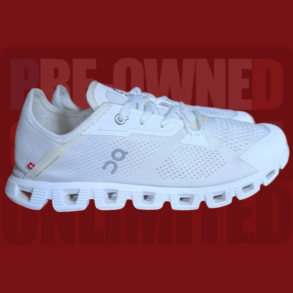 On Running Men's White Sneakers - Picture 1 of 6